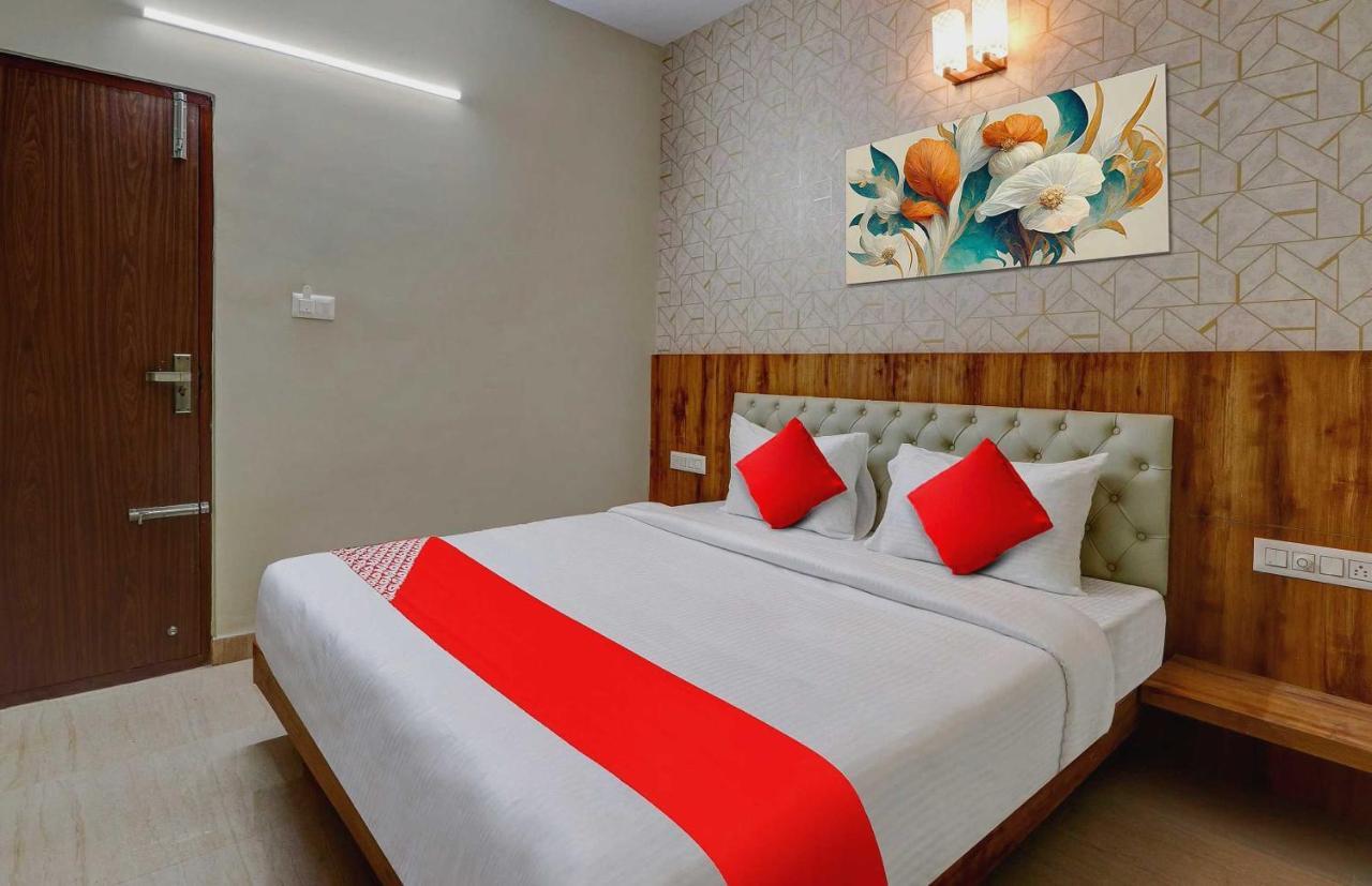 Super Collection O Global Stay Near Kengeri Bus Terminal Metro Station Bangalore Exterior photo