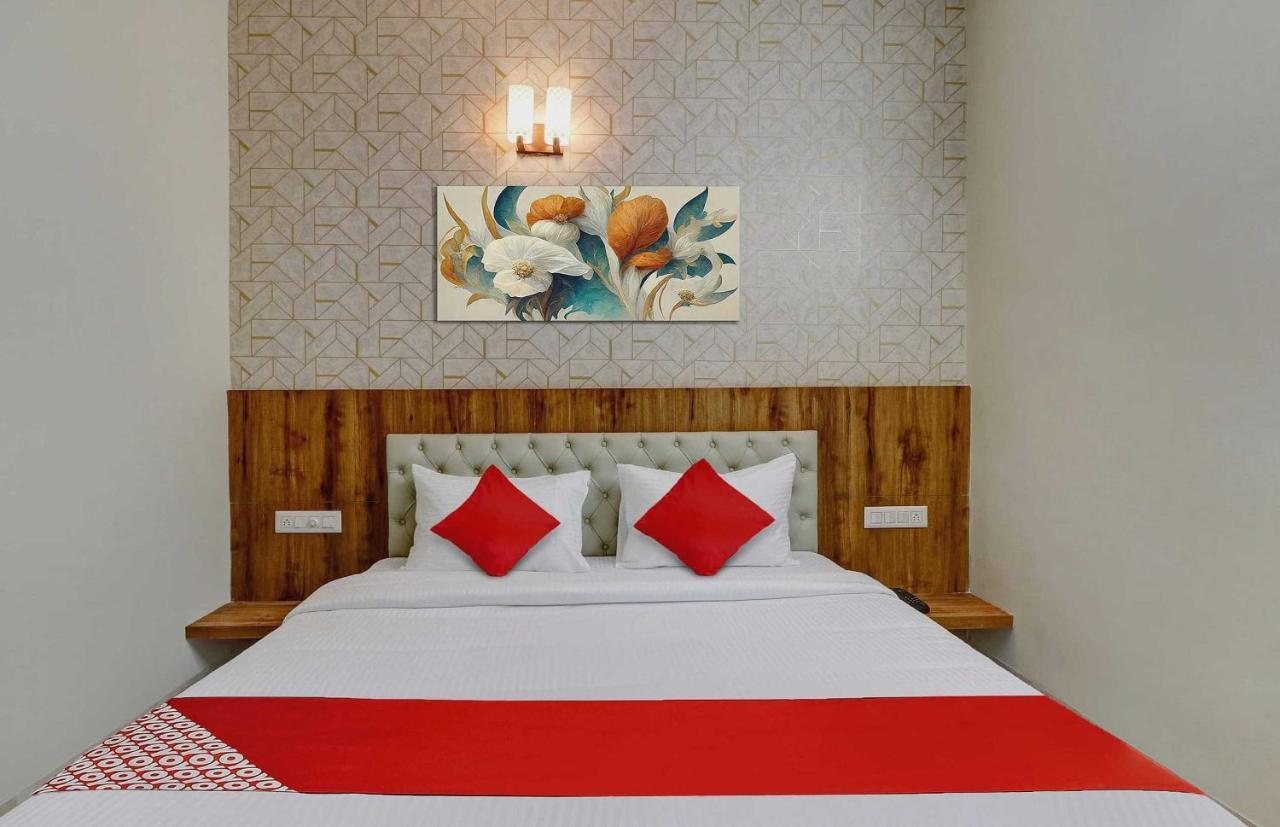 Super Collection O Global Stay Near Kengeri Bus Terminal Metro Station Bangalore Exterior photo
