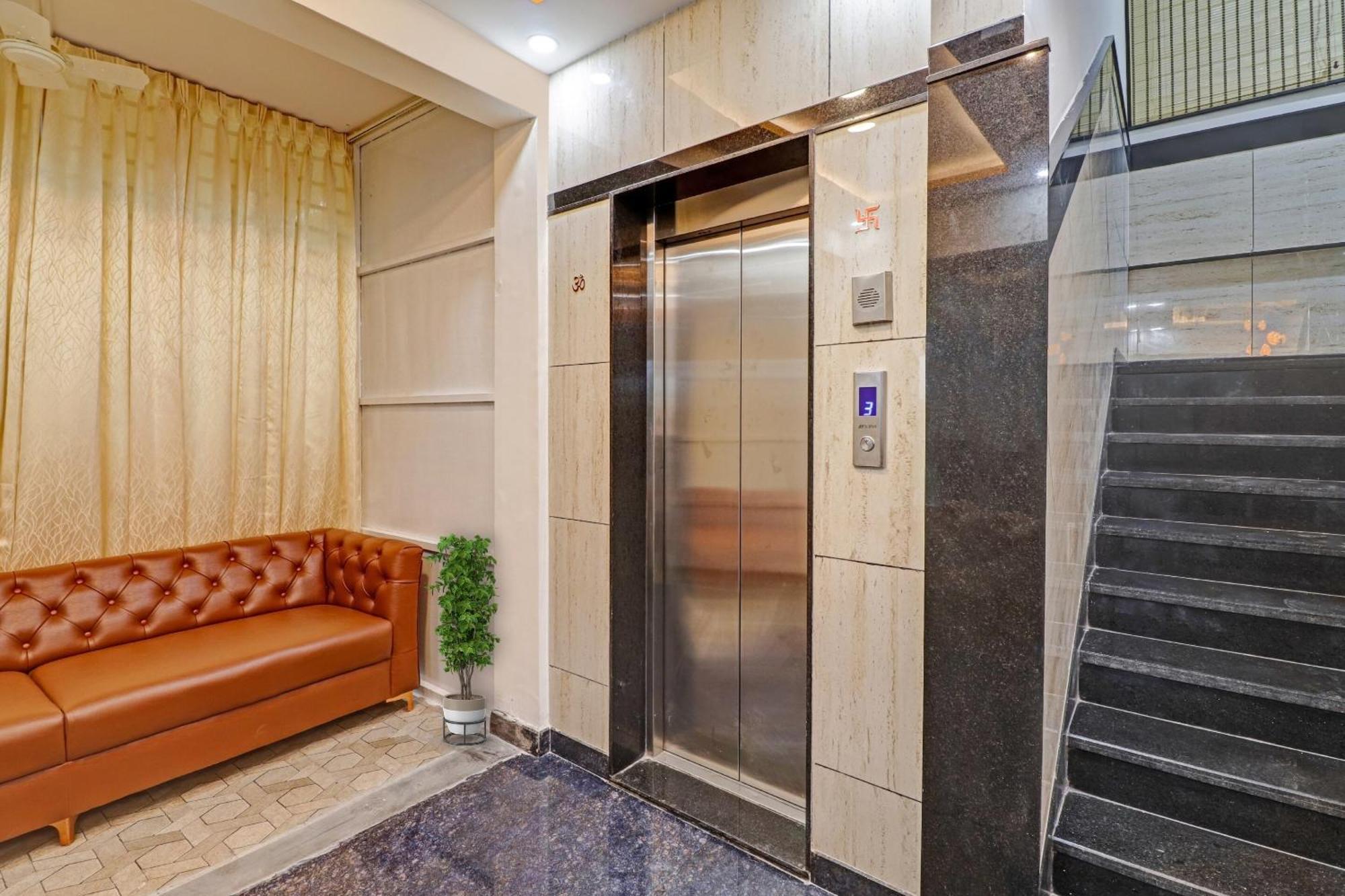 Super Collection O Global Stay Near Kengeri Bus Terminal Metro Station Bangalore Exterior photo