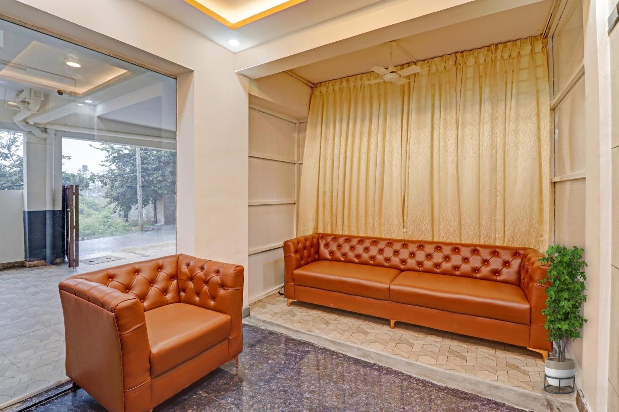 Super Collection O Global Stay Near Kengeri Bus Terminal Metro Station Bangalore Exterior photo